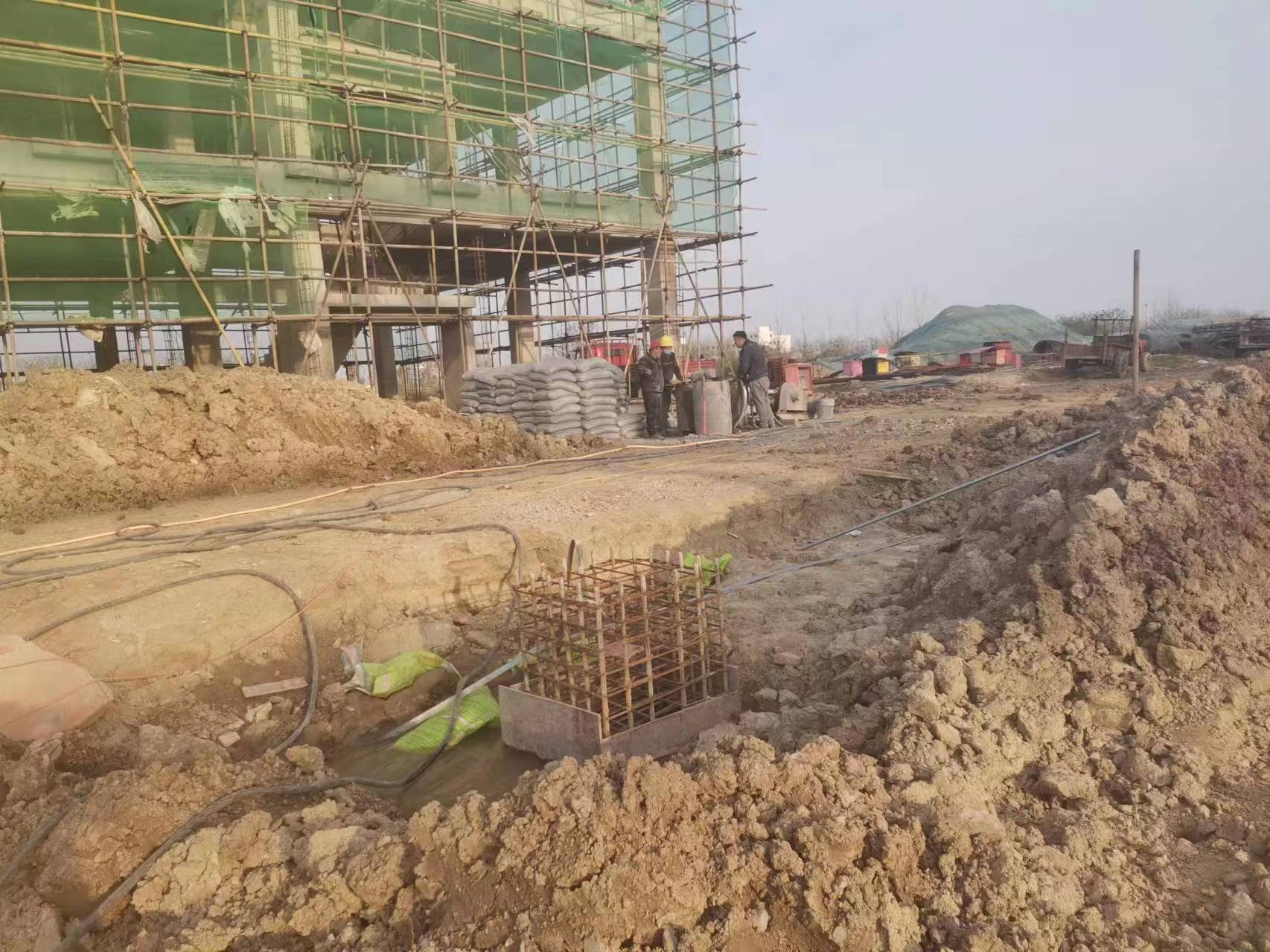 泰兴当桥梁出现裂缝的时候应该及时加固修补